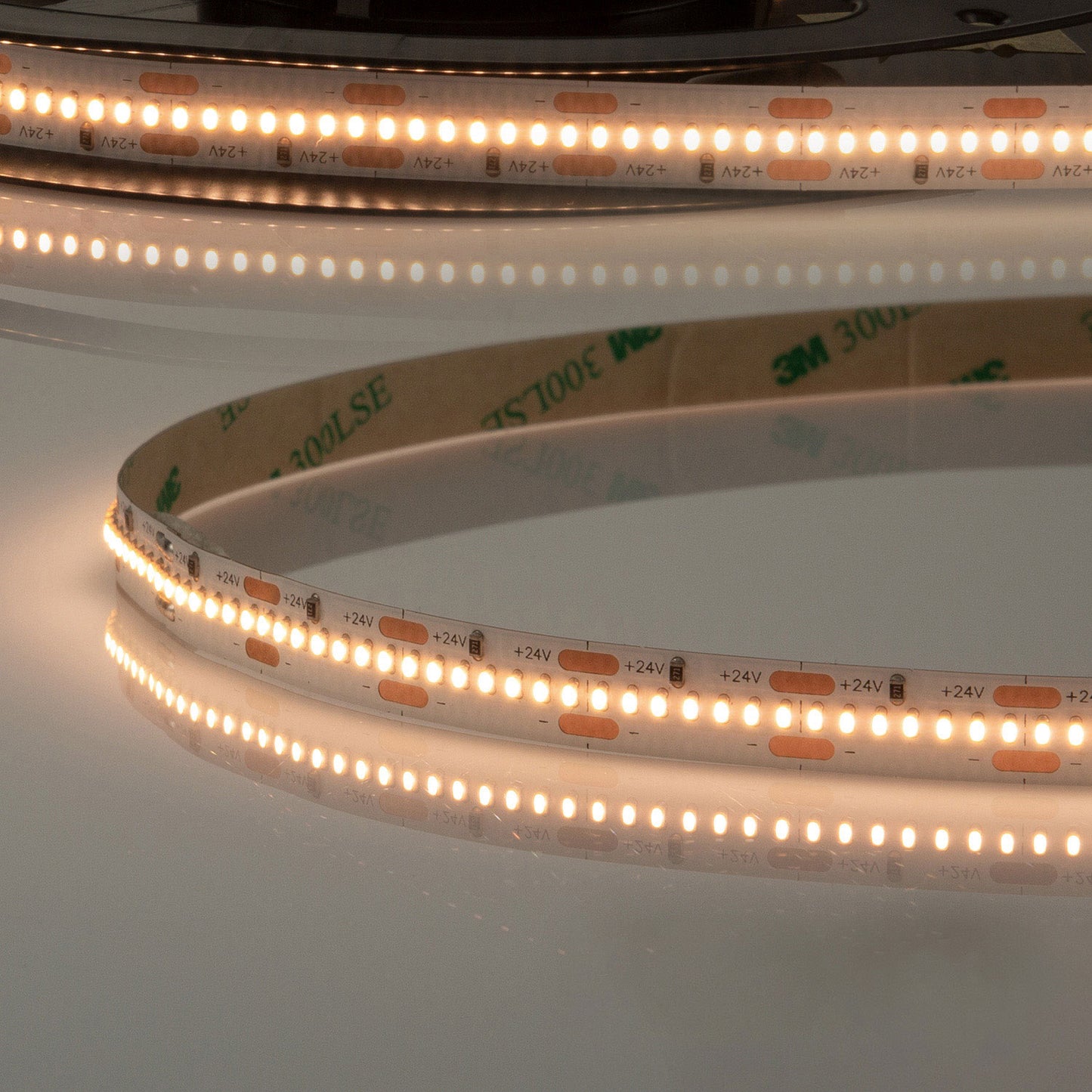 LED CRI927 Linear8 Flexband, 24V DC, 8W, IP20, 2700K, 5m Rolle, 210 LED/m - Lumimatic